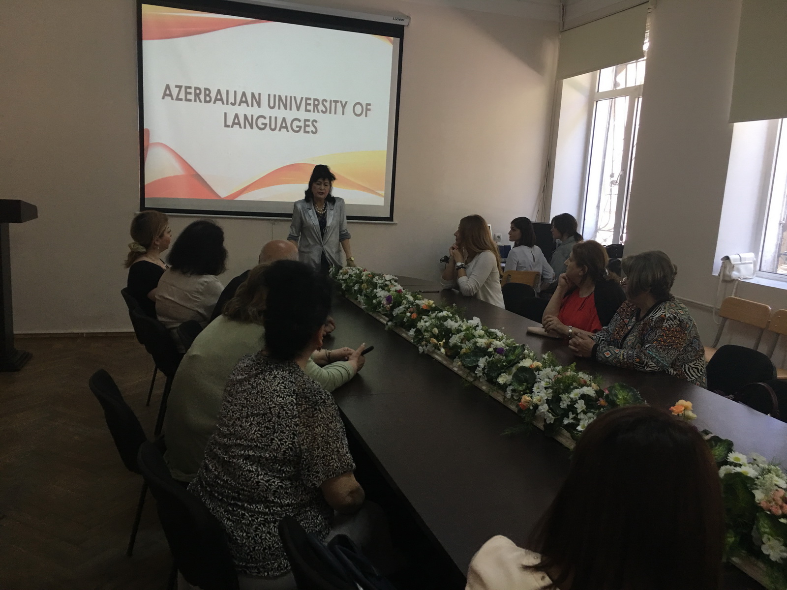 Преподавательница АУЯ представила презентацию о программе Erasmus+