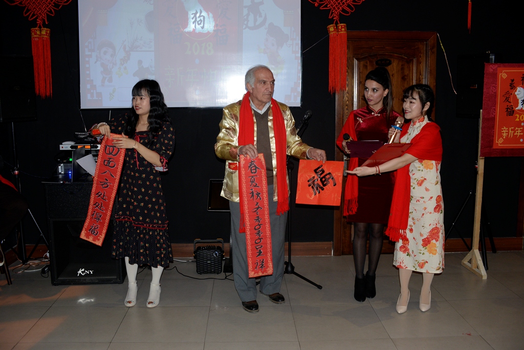 В Азербайджане встречают Китайский Новый год