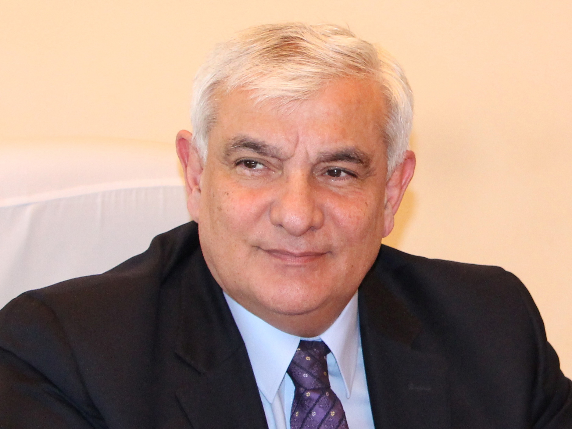 Kamal Abdulla: “ADU-nu maraqlı və faydalı perspektivlər gözləyir”