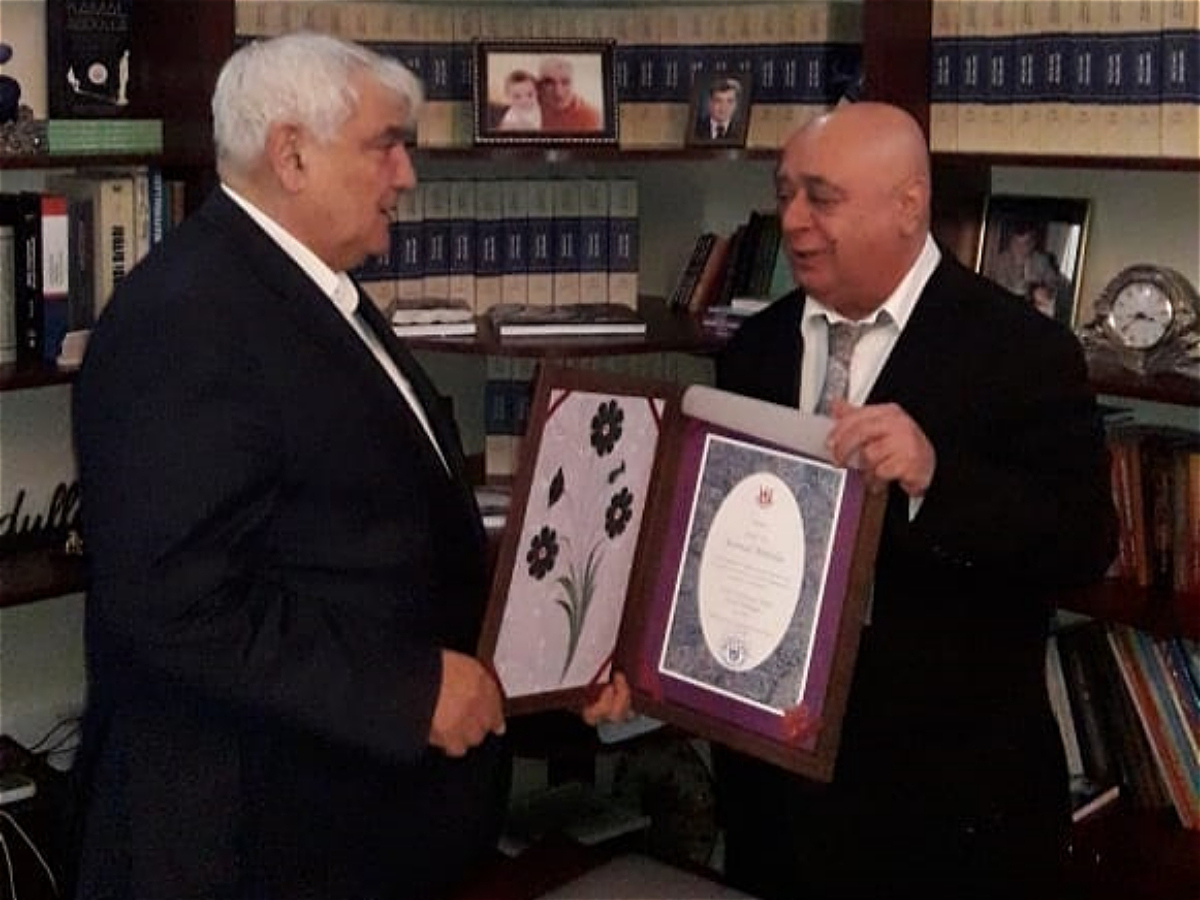 Академик Камал Абдулла избран почетным членом Фонда тюркской литературы
