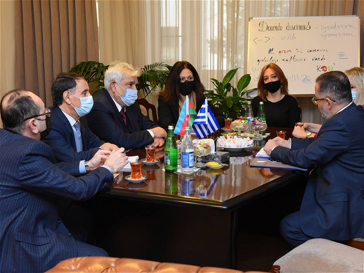 Посол Греции в Азербайджане побывал в АУЯ