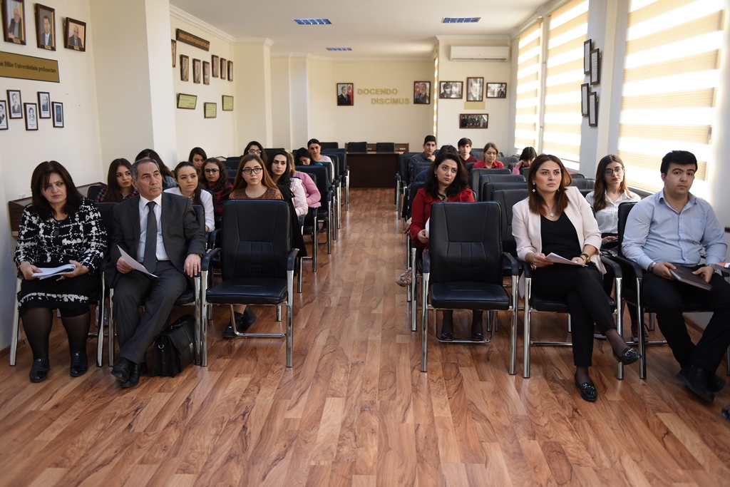 В Aзербайджанском университете языков состоялось мероприятие под названием «Дискриминация - угроза человечеству»