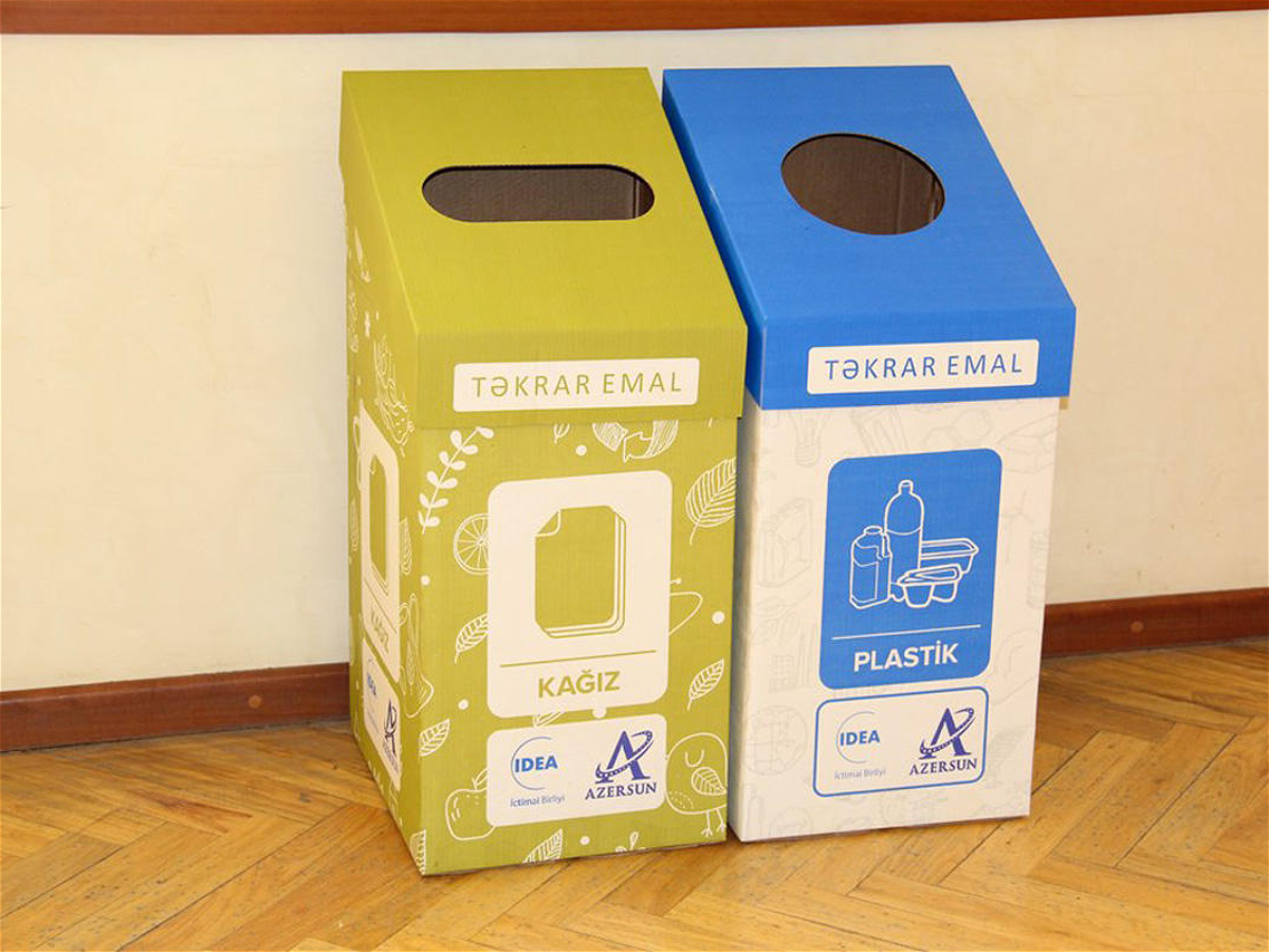 Boxes for paper and plastic waste have been placed in AUL 