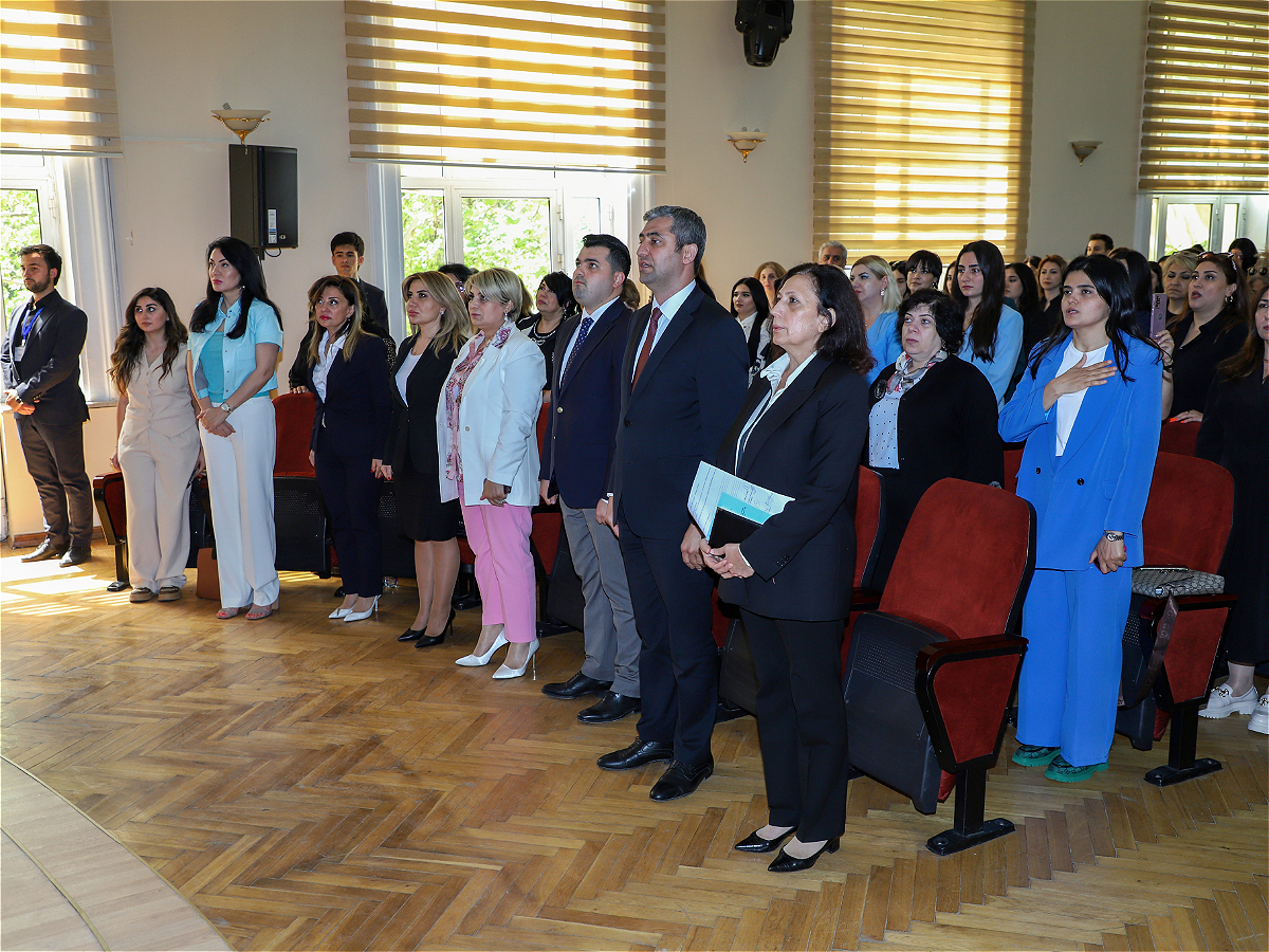 В АУЯ прошла школьно-студенческая конференция на тему: «Гейдар Алиев и национально-культурная стратегия»