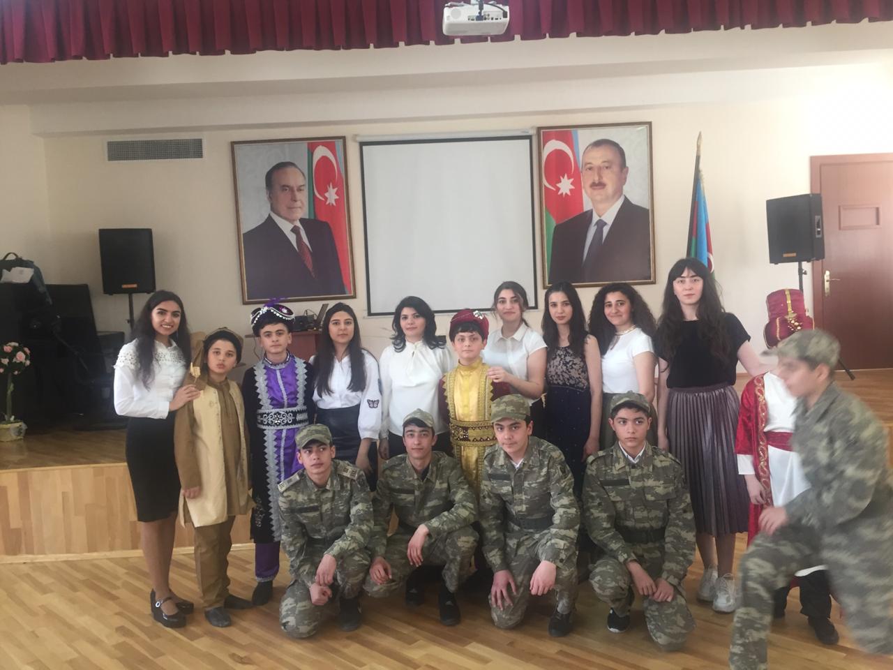 В школе № 247 состоялось мероприятие под названием «Душа просит Карабах»