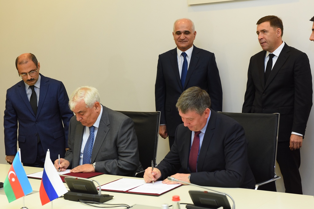 Между АУЯ и Уральским федеральным университетом подписано соглашение о сотрудничестве