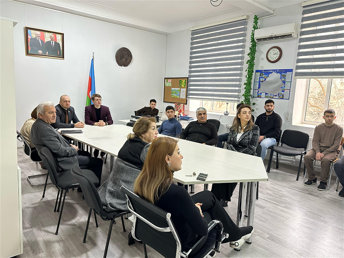 «Белорусский фольклор в диалоге культур: вебинар в Азербайджанском университете языков»