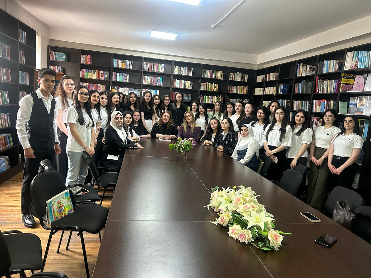 “Gender bərabərsizliyi beynəlxalq müstəvidə” mövzusunda maarifləndirici tədbir keçirilib